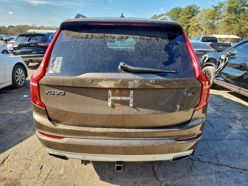 2017 VOLVO XC90 T6  