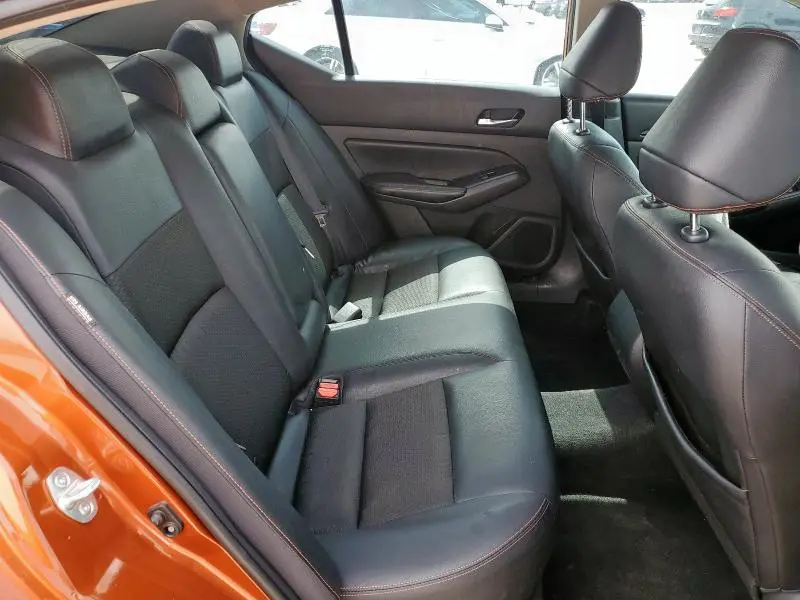 2019 NISSAN ALTIMA SR  