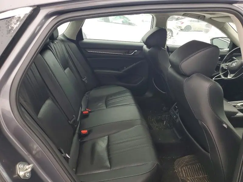 2019 HONDA ACCORD TOURING  