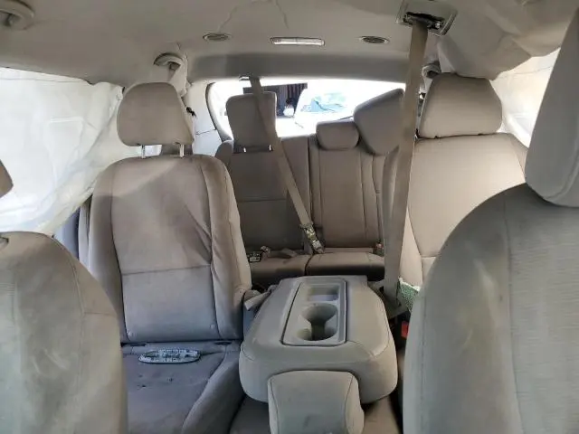 2015 KIA SEDONA LX  