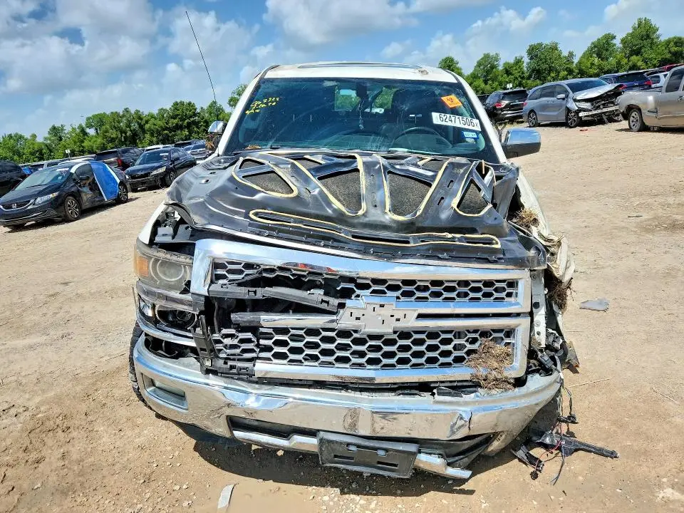 2015 CHEVROLET SILVERADO C1500 LTZ  
