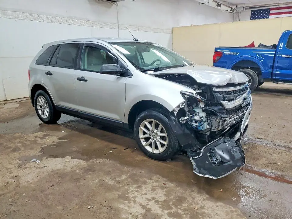 2013 FORD EDGE SE  