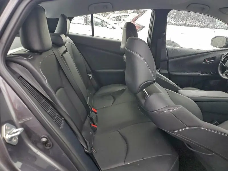 2022 TOYOTA PRIUS PRIME LE  