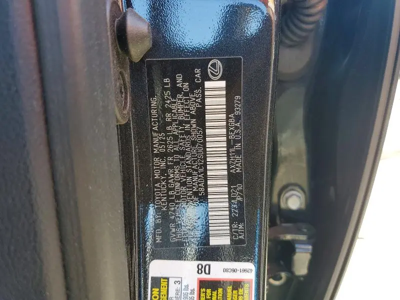 2025 LEXUS ES 300H BASE  