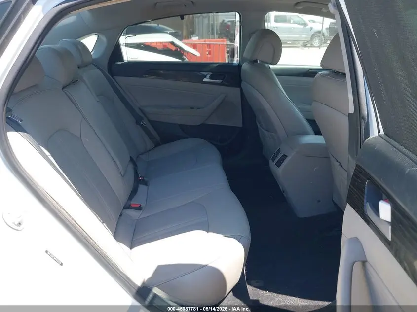 2017 HYUNDAI SONATA LIMITED