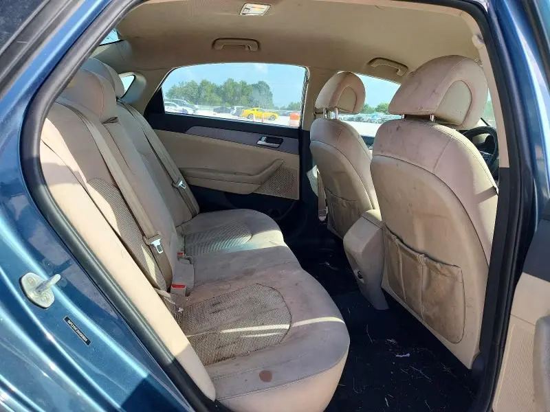 2017 HYUNDAI SONATA SE  