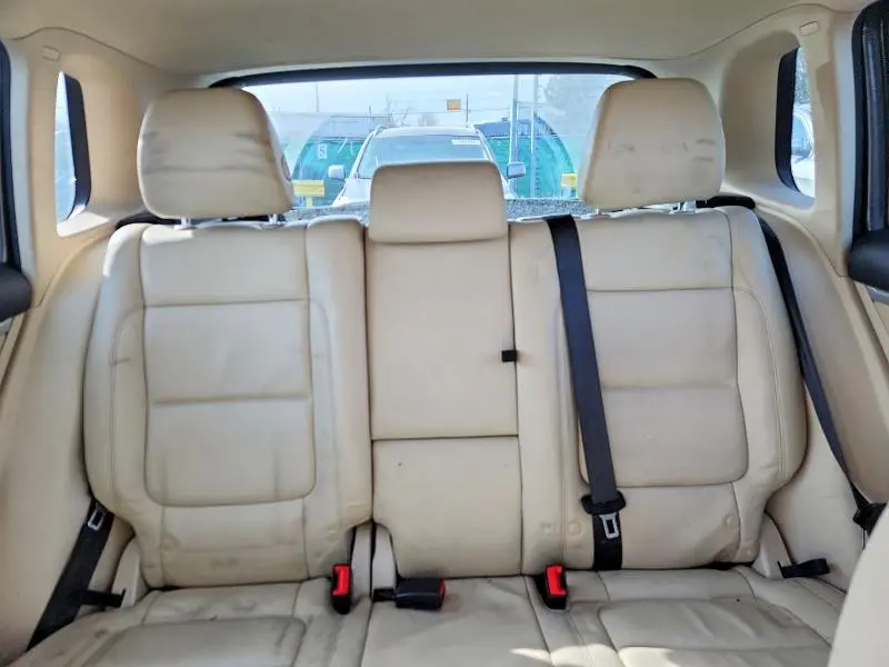 2013 VOLKSWAGEN TIGUAN S  