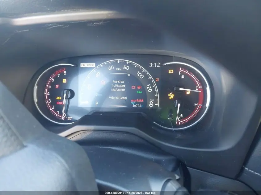 2023 TOYOTA RAV4 XLE