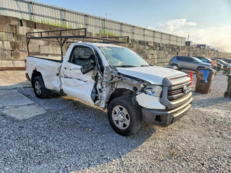 2016 TOYOTA TUNDRA SR  