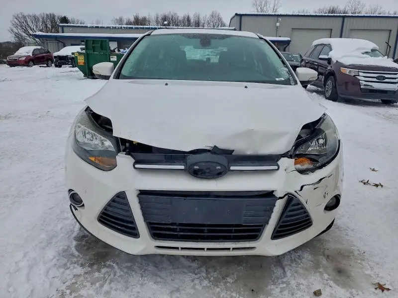 2012 FORD FOCUS TITANIUM  