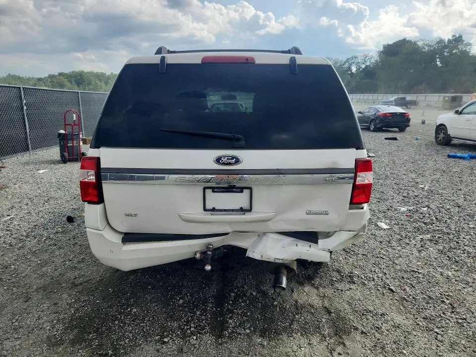 2015 FORD EXPEDITION EL XLT  