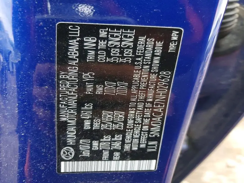 2022 HYUNDAI TUCSON SE  