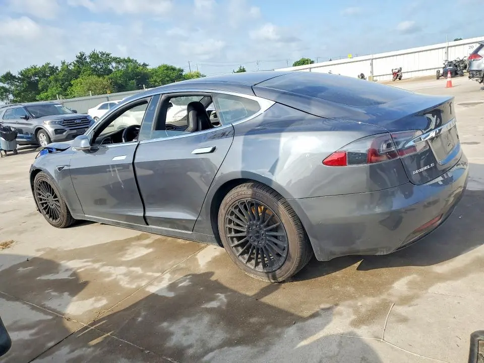 2016 TESLA MODEL S   