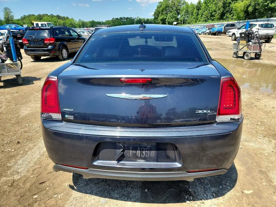 2019 CHRYSLER 300 S  