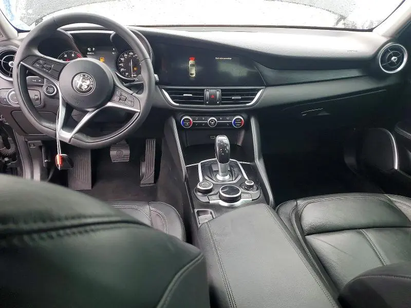2018 ALFA ROMEO GIULIA Q4  