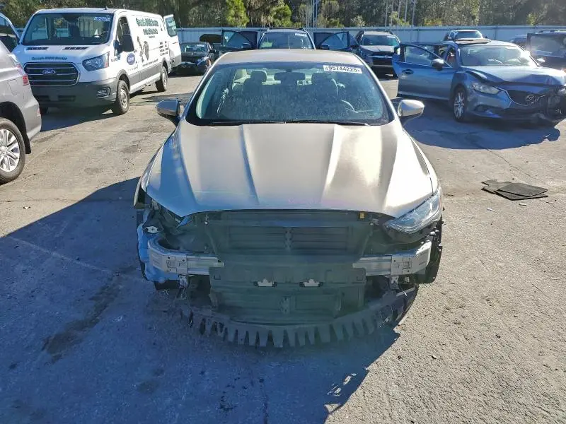 2017 FORD FUSION SE HYBRID  