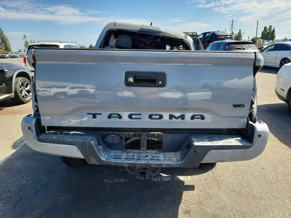 2018 TOYOTA TACOMA TRD OFF-ROAD  