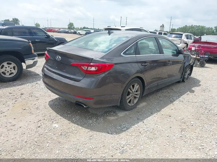 2017 HYUNDAI SONATA SE