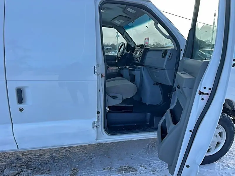 2014 FORD ECONOLINE E350 SUPER DUTY VAN  