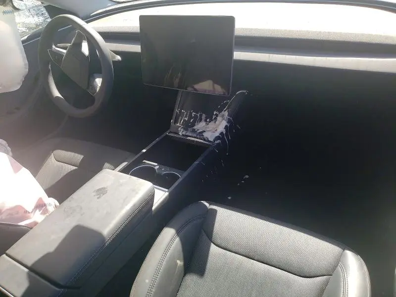 2026 TESLA MODEL 3   