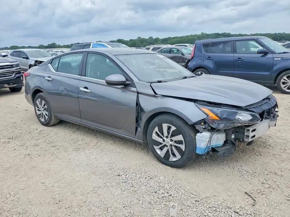 2022 NISSAN ALTIMA S  