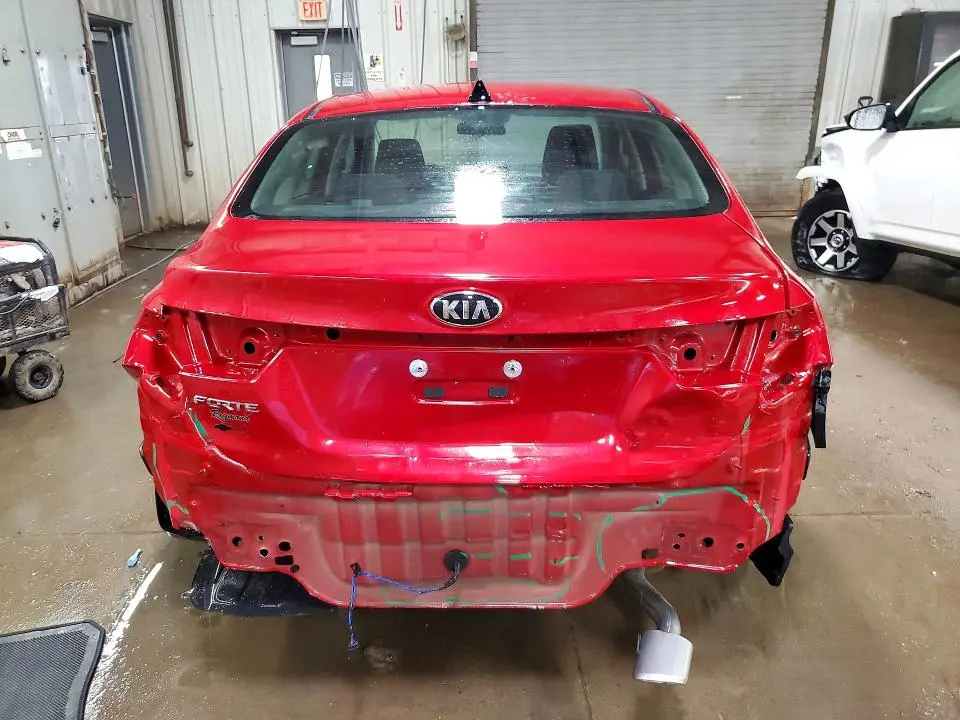 2020 KIA FORTE LXS  
