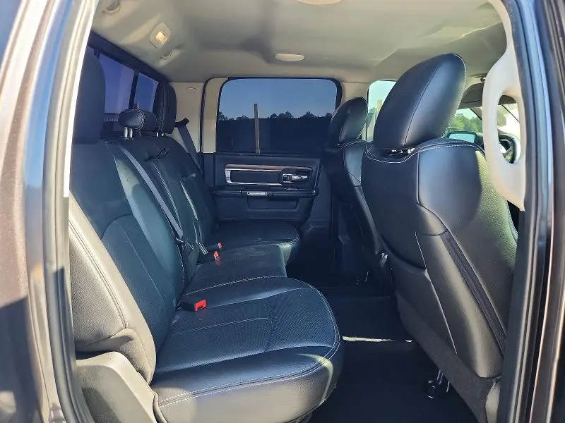 2018 RAM 1500 LARAMIE  