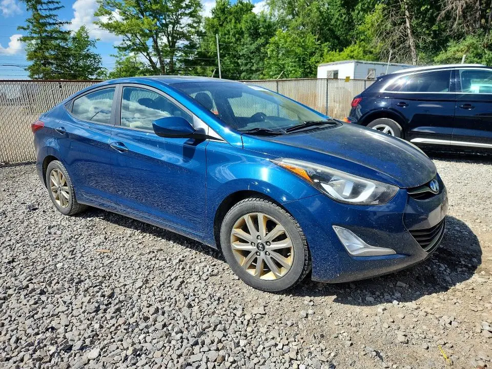 2014 HYUNDAI ELANTRA SE  
