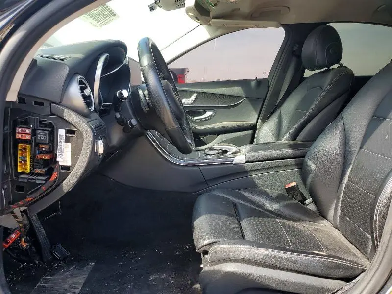 2016 MERCEDES-BENZ C 300  