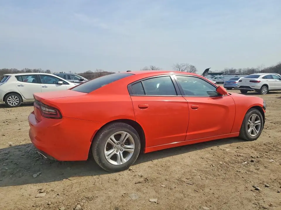 2021 DODGE CHARGER SXT  