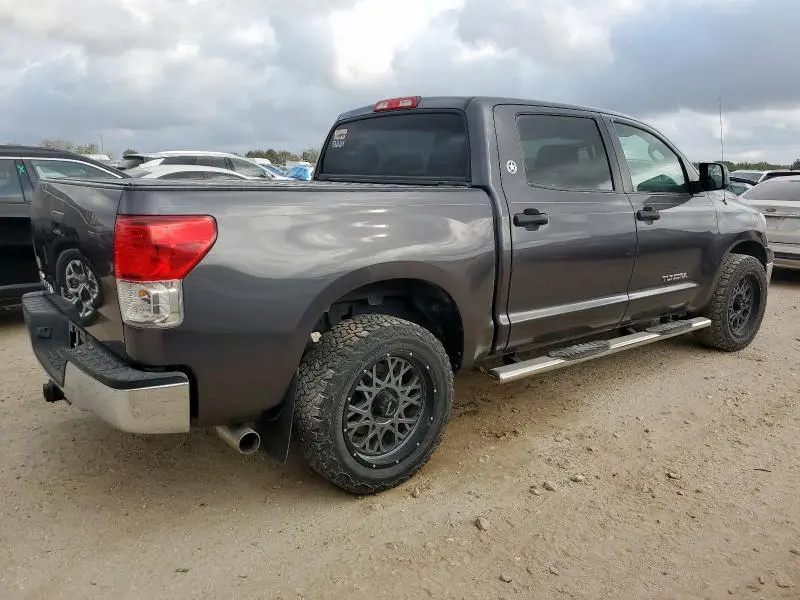 2012 TOYOTA TUNDRA CREWMAX SR5  