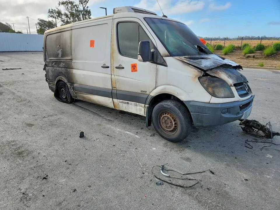 2012 MERCEDES-BENZ SPRINTER 2500  