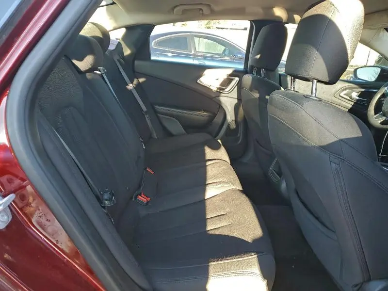 2016 CHRYSLER 200 LIMITED  