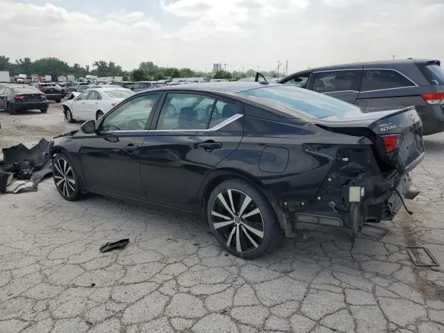 2022 NISSAN ALTIMA SR  
