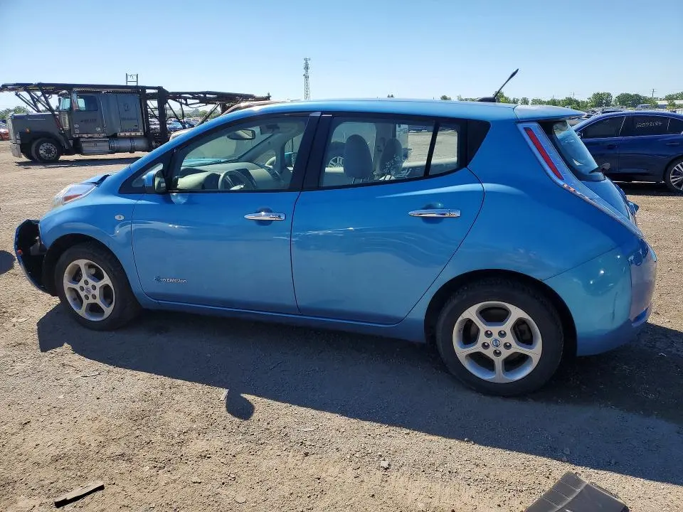 2012 NISSAN LEAF SV  