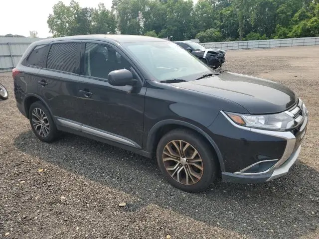 2018 MITSUBISHI OUTLANDER SE  