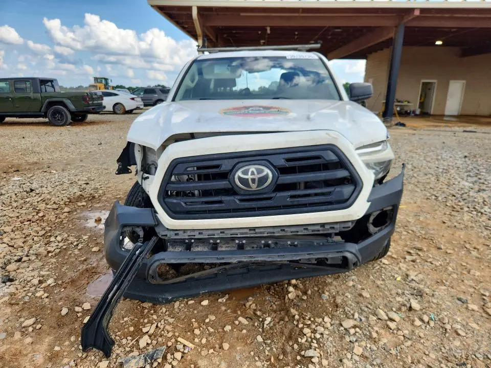 2019 TOYOTA TACOMA SR  