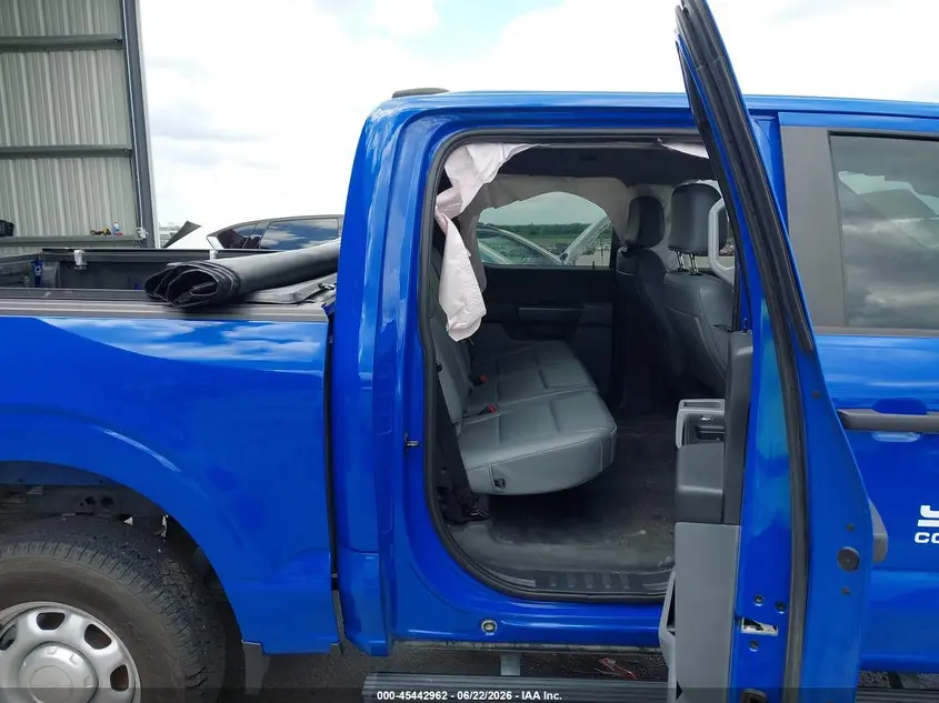 2023 FORD F-150 XL