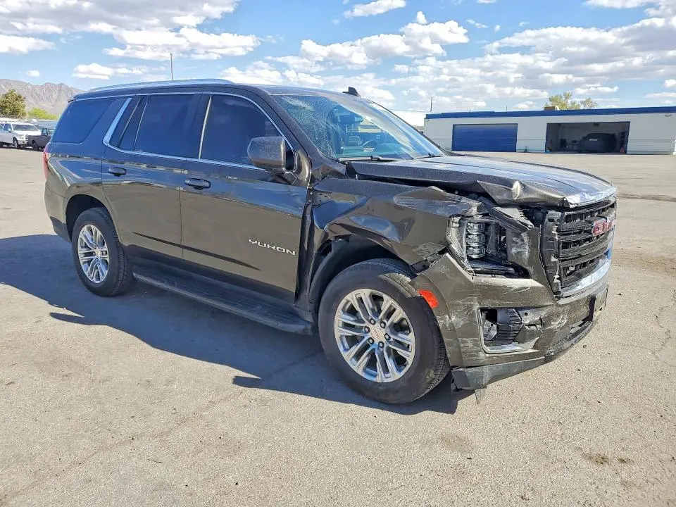 2021 GMC YUKON SLE  