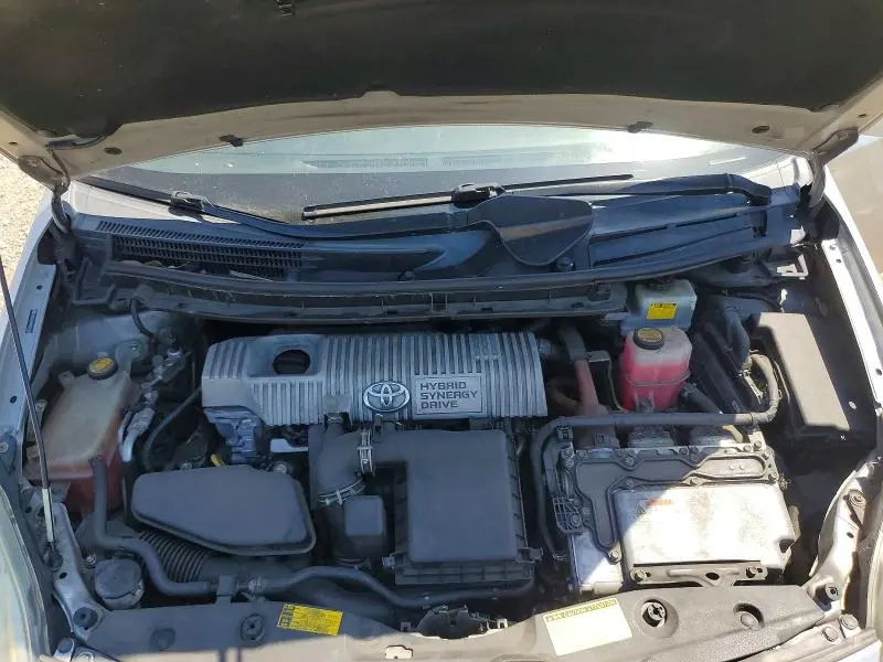 2010 TOYOTA PRIUS IV  