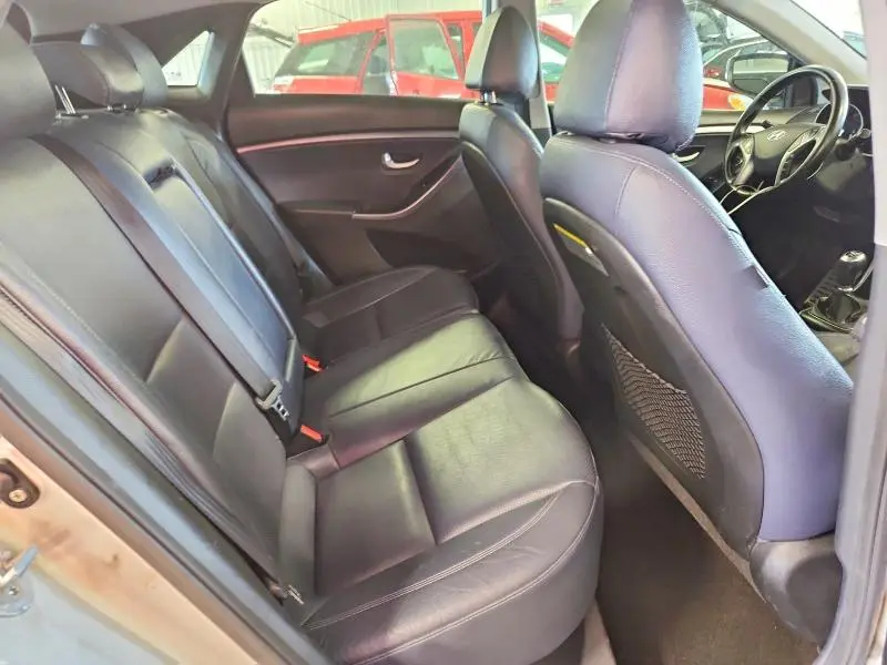 2013 HYUNDAI ELANTRA GT BASE  