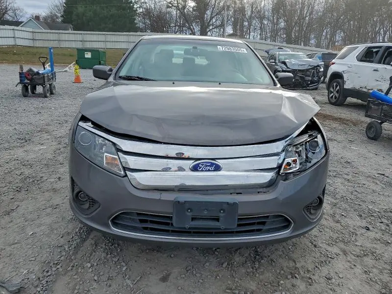 2011 FORD FUSION SE  