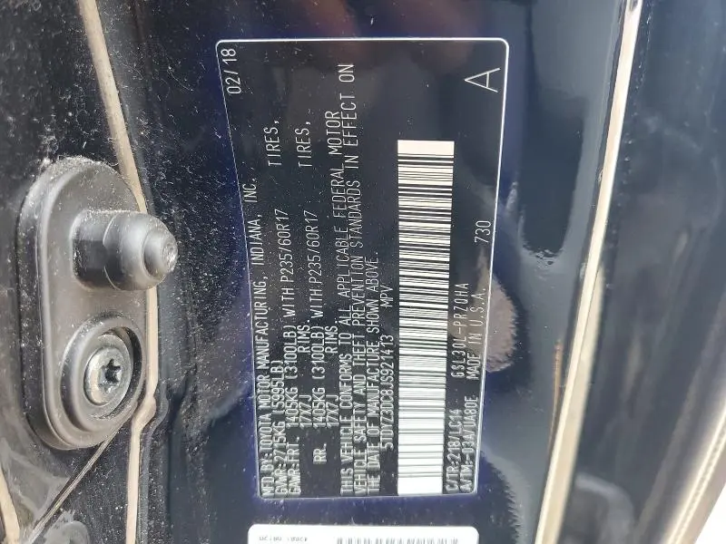 2018 TOYOTA SIENNA XLE 8-PASSENGER  