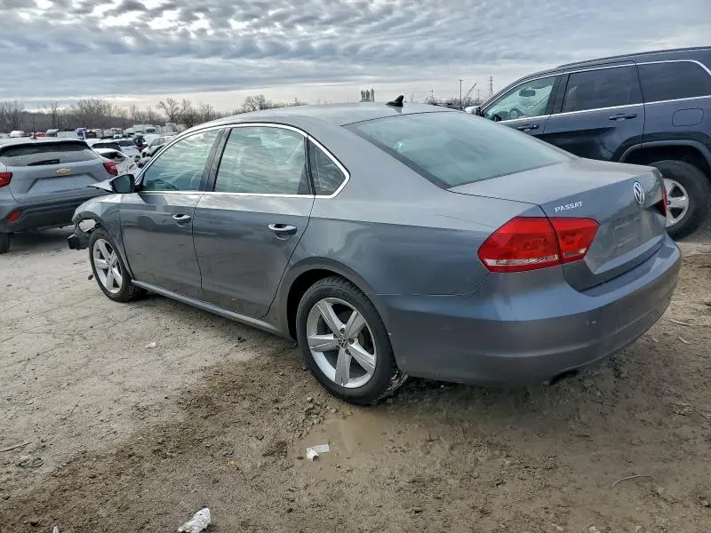 2015 VOLKSWAGEN PASSAT S  