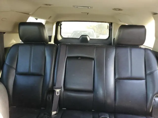 2012 CHEVROLET SUBURBAN K1500 LT  