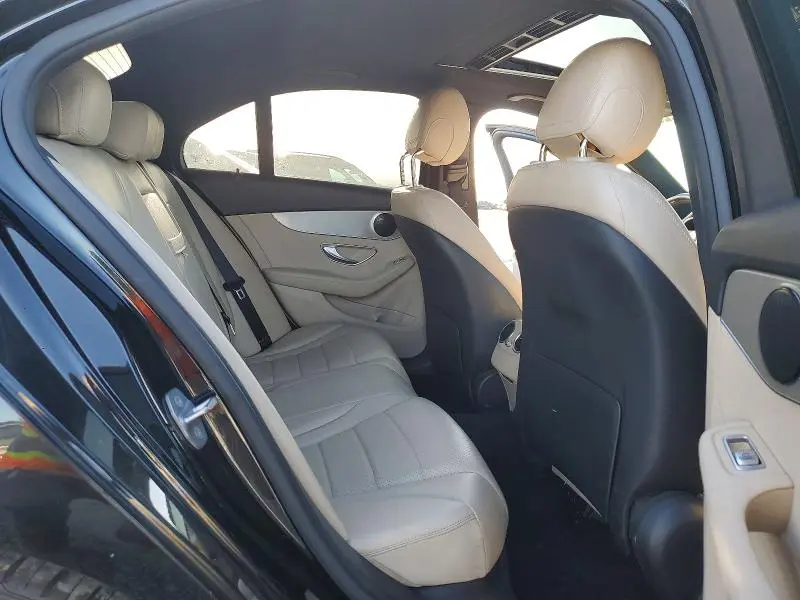 2018 MERCEDES-BENZ C 300  