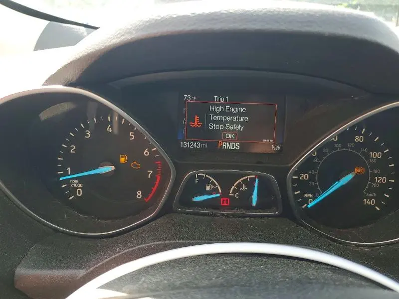 2017 FORD ESCAPE SE  