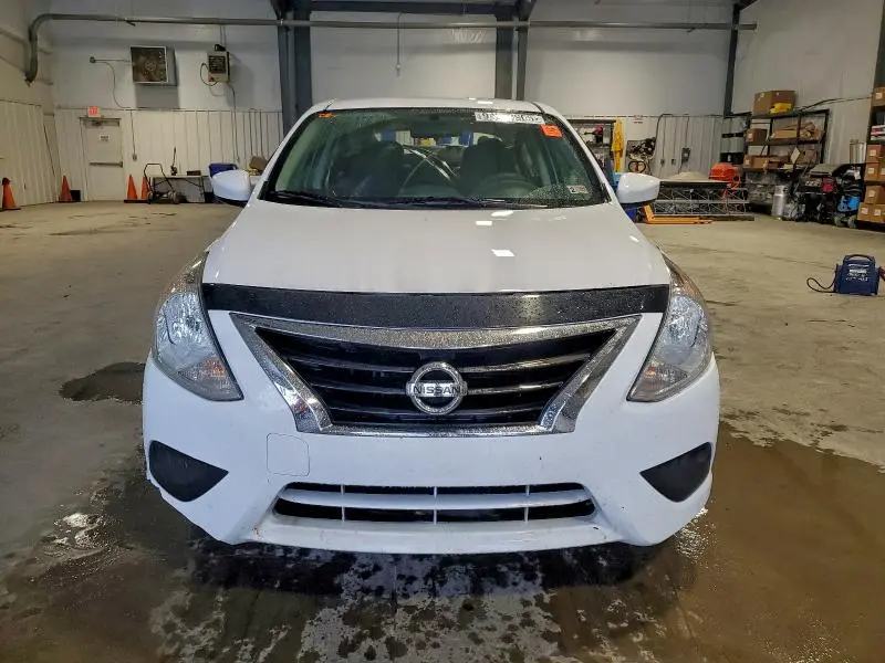 2017 NISSAN VERSA S  