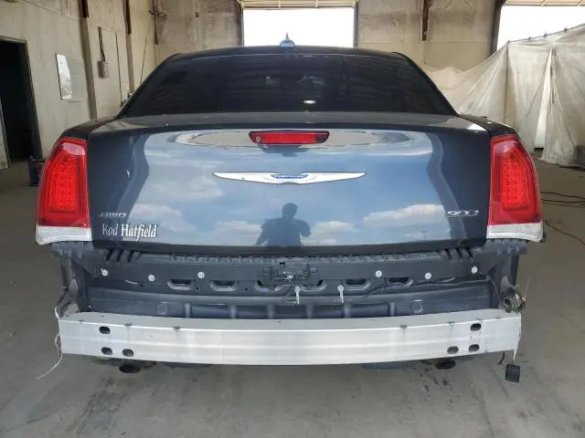 2019 CHRYSLER 300 LIMITED  