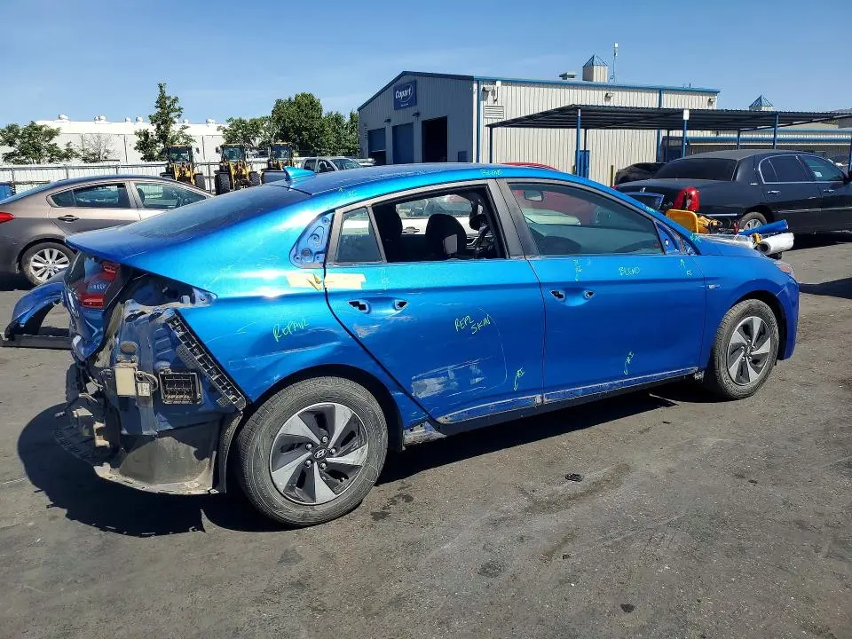 2017 HYUNDAI IONIQ SEL  
